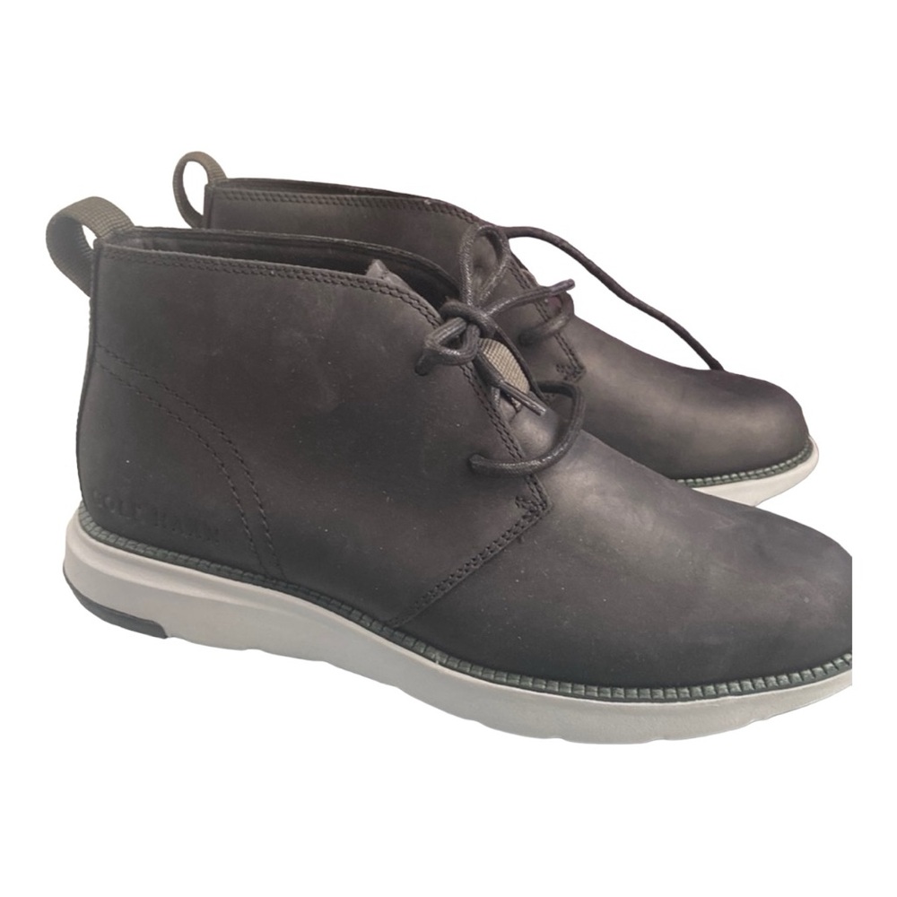 Cole Haan Men's Grand Atlantic Chukka Boots - Black with Grey Sole, Size 9
